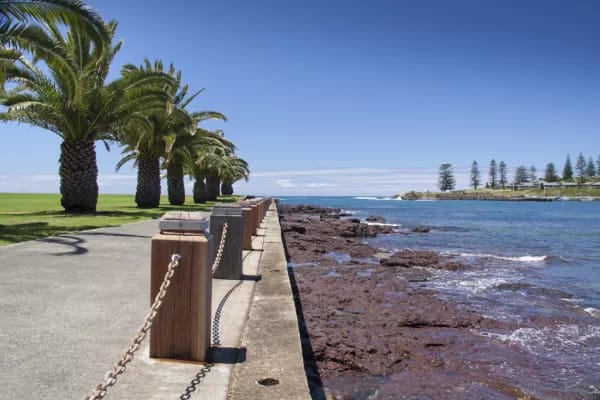 Black Beach Kiama